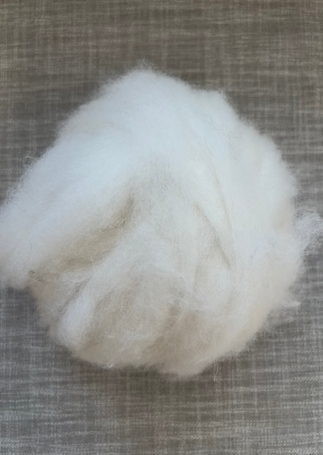 Roving 4 oz ball Alpaca