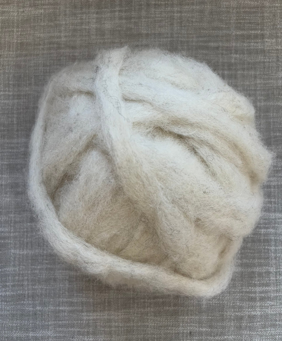 Roving 4oz ball Lincoln Blend