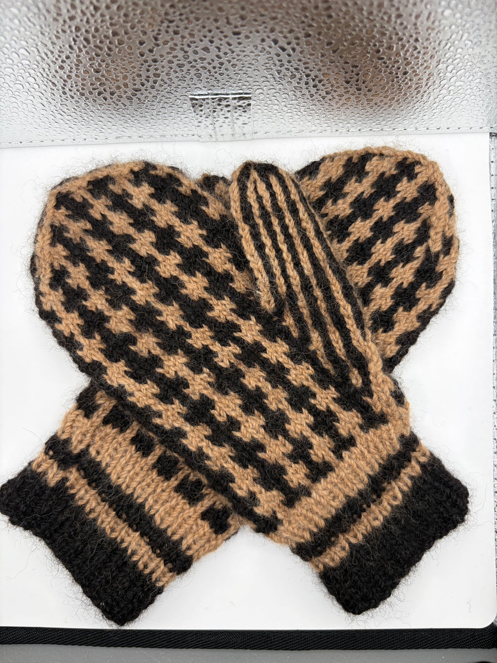 Alpaca Powers Mittens Kit